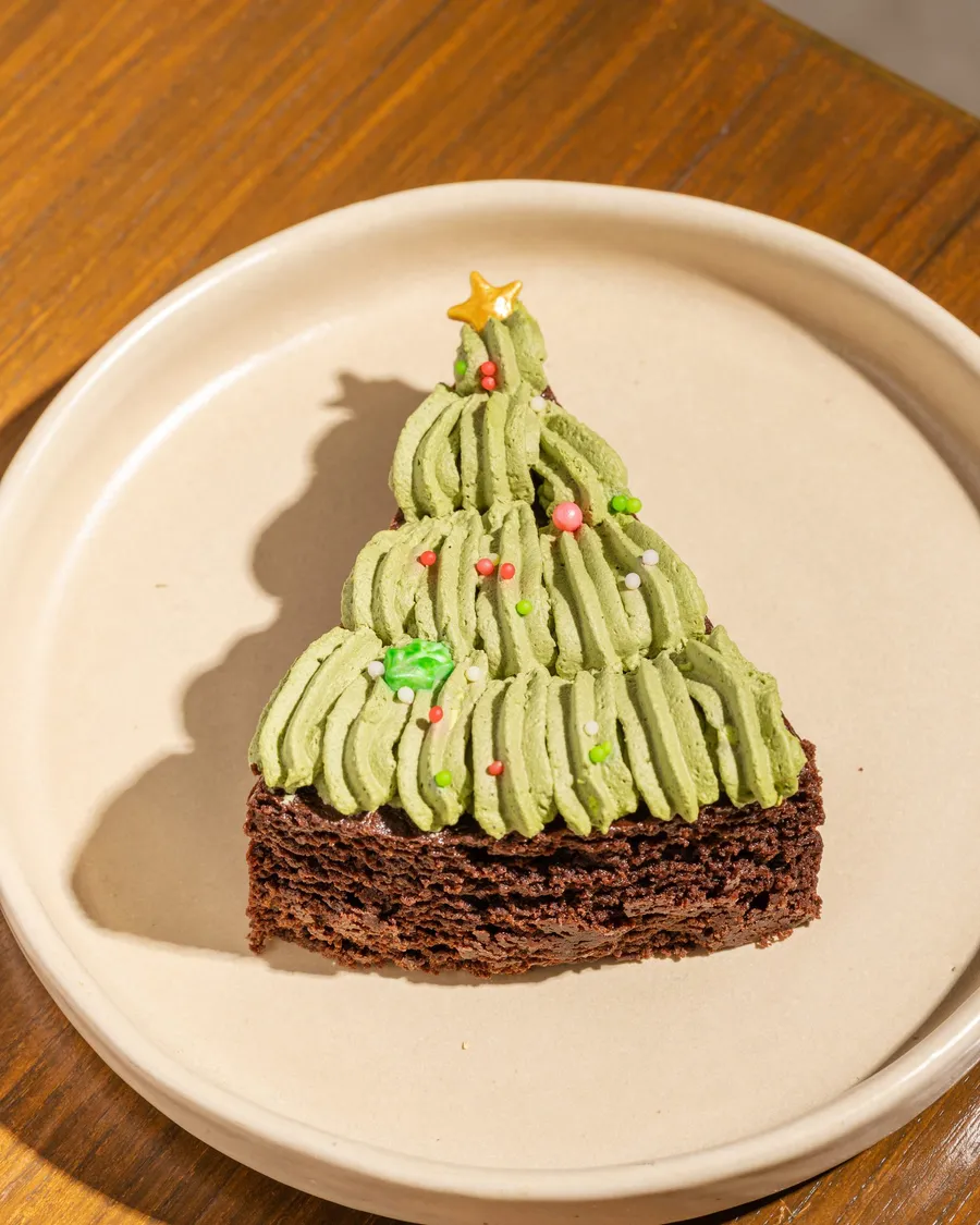 Matcha layer cake